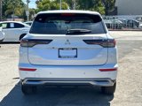 New 2025 Mitsubishi Outlander SE image 5