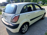 Used 2009 Kia Rio5 w/ PWR Pkg image 6