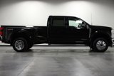 Used 2024 Ford F450 Lariat image 3