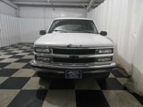 Used 1999 Chevrolet Suburban 2WD image 2