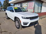 Used 2022 Jeep Grand Cherokee Limited image 3