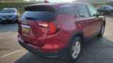 Used 2024 GMC Terrain SLE image 5