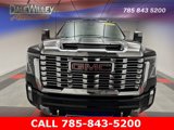 Used 2025 GMC Sierra 3500 Denali w/ Denali Reserve Package image 2