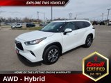 Used 2025 Toyota Highlander XLE image 1