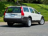 Used 2001 Volvo V70 Cross Country image 2
