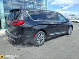 Used 2022 Chrysler Pacifica Limited image 3