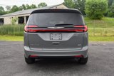 New 2025 Chrysler Pacifica Select image 4