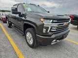 Used 2022 Chevrolet Silverado 2500 High Country w/ Safety Package II image 3
