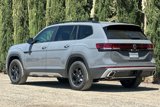 New 2025 Volkswagen Atlas Peak Edition SE image 6