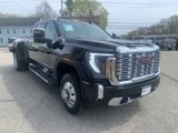 New 2025 GMC Sierra 3500 Denali image 2