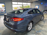 Used 2018 Ford Fusion SE w/ Fusion SE Technology Package image 3