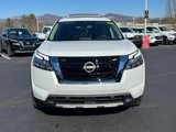 New 2025 Nissan Pathfinder Platinum image 4