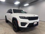 New 2025 Jeep Grand Cherokee Altitude image 2