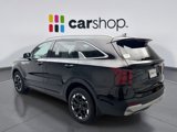 Used 2025 Kia Sorento S w/ Panoramic Sunroof Package image 3