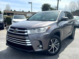 Used 2017 Toyota Highlander XLE image 3