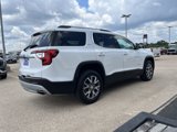 Used 2023 GMC Acadia SLT image 3