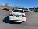Used 2016 Nissan Altima 3.5 SL w/ 3.5 Technology Package image 4