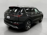 New 2025 Mitsubishi Outlander SEL image 3