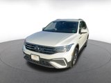 Used 2024 Volkswagen Tiguan SE image 5