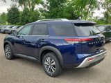 New 2025 Nissan Pathfinder SL image 3