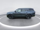 New 2025 Lincoln Navigator Reserve image 5