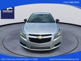 Used 2013 Chevrolet Cruze LS image 2
