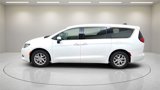 Used 2023 Chrysler Voyager LX image 6