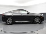Used 2025 BMW X6 xDrive40i w/ Climate Comfort Package image 3
