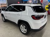 Used 2022 Jeep Compass Latitude image 3
