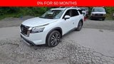 New 2025 Nissan Pathfinder Platinum image 2
