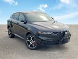 New 2025 Alfa Romeo Tonale w/ Premium Package image 1