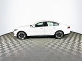New 2026 BMW i5 eDrive40 image 5