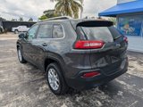 Used 2017 Jeep Cherokee Latitude image 5