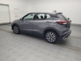 Used 2022 Nissan Kicks SV image 3