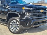 Used 2024 Chevrolet Silverado 2500 Custom w/ Custom Value Package image 4