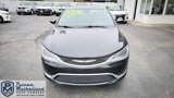 Used 2016 Chrysler 200 Limited w/ Convenience Group image 3