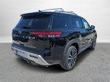 New 2025 Nissan Pathfinder Platinum w/ Cargo Package image 4