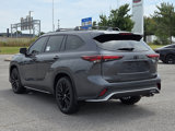New 2025 Toyota Highlander XSE image 3