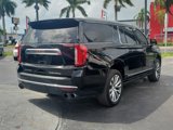 Used 2021 GMC Yukon XL Denali image 4