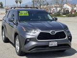 Used 2022 Toyota Highlander LE image 4