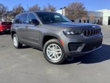New 2025 Jeep Grand Cherokee Laredo X image 2