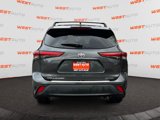 Used 2022 Toyota Highlander LE image 4