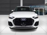 Used 2024 Audi Q5 e Premium Plus w/ Premium Plus Package image 2