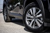 New 2025 Nissan Pathfinder SL image 2