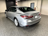 Used 2018 Toyota Camry XLE image 4