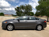Used 2013 Ford Fusion SE image 2