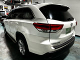 Used 2017 Toyota Highlander FWD V6 image 3