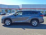 Certified 2023 Toyota Highlander LE image 4