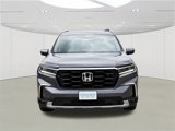 New 2025 Honda Pilot Touring image 2