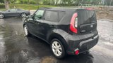 Used 2016 Kia Soul + image 4